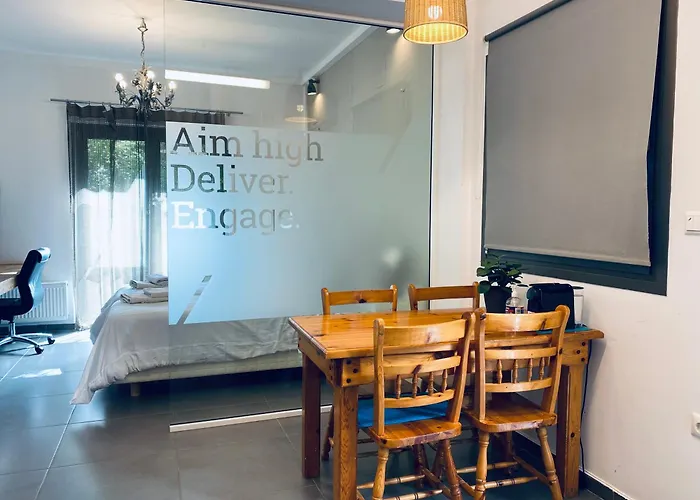 Small Gem Studio , Next To Metro Nomismatokopeio